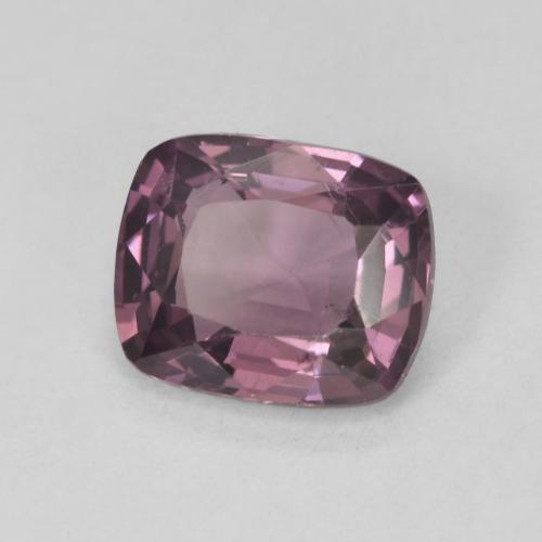 1.58カラットの天然Medium Dark-Purpleスピネル（7.8×6.4 mm・クッションカット）