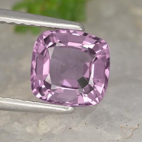 1.53ct 天然 ミディアムパープル スピネル, クッション, VVS