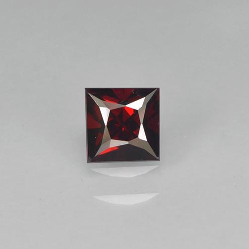0.35カラットの天然ディープレッドスピネル（4×3.9 mm・四角）