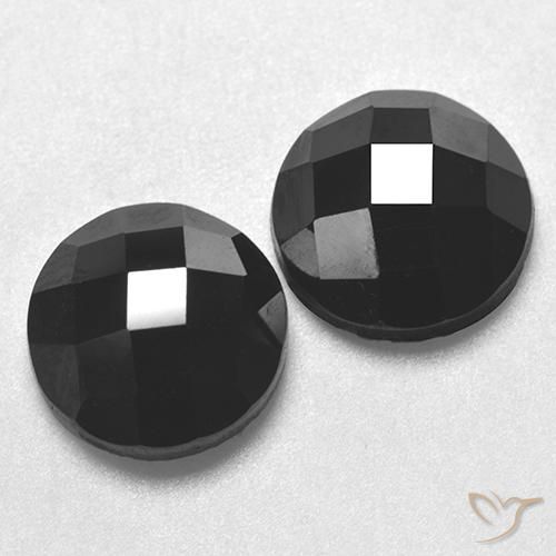 Shop natural 6.96ct ブラック スピネル gems, ラウンド, from タイ at GemSelect. In stock, global shipping!