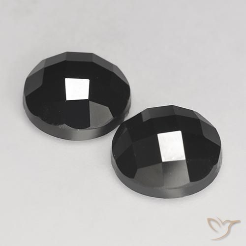 Shop natural 7.04ct ブラック スピネル gems, ラウンド, from タイ at GemSelect. In stock, global shipping!