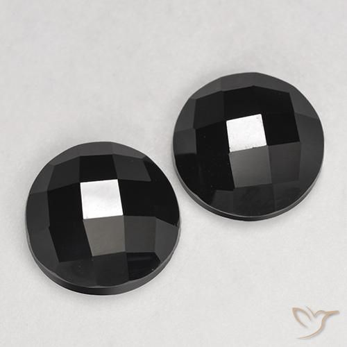 Shop natural 6.82ct ブラック スピネル gems, ラウンド, from タイ at GemSelect. In stock, global shipping!