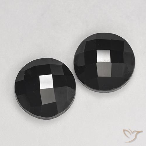 Shop natural 7.37ct ブラック スピネル gems, ラウンド, from タイ at GemSelect. In stock, global shipping!