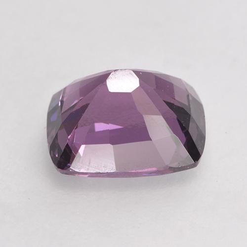 1.68カラットの天然ダークパープルスピネル（7.2×6.1 mm・クッションカット）