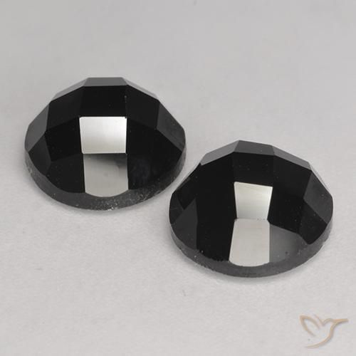 Shop natural 7.84ct ブラック スピネル gems, ラウンド, from タイ at GemSelect. In stock, global shipping!