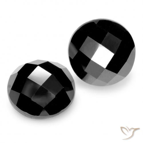 Shop natural 14.77ct ブラック スピネル gems, ラウンド, from タイ at GemSelect. In stock, global shipping!