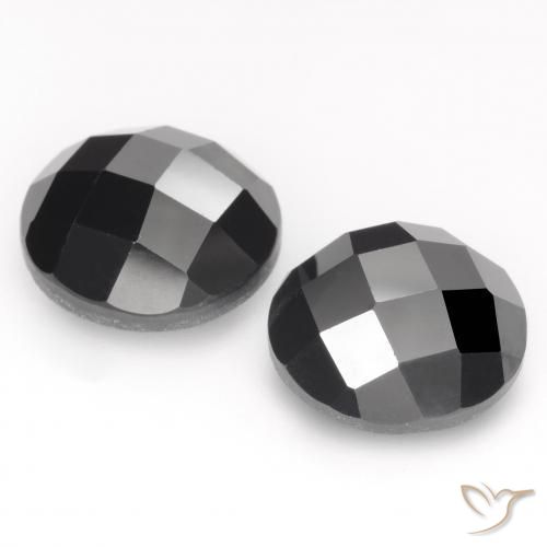 Shop natural 13.21ct ブラック スピネル gems, ラウンド, from タイ at GemSelect. In stock, global shipping!