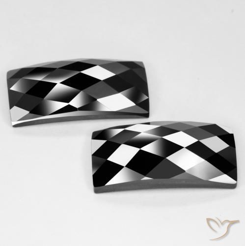 Shop natural 25.66ct ブラック スピネル gems, バゲット, from タイ at GemSelect. In stock, global shipping!