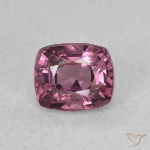 0.56ct 天然 ボイセンベリー スピネル, クッション, VVS