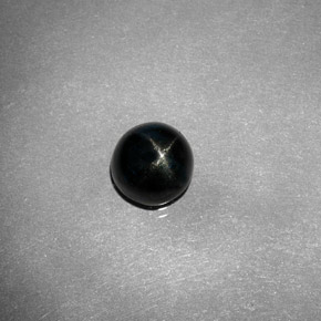 2.12カラットの天然黒スターダイオプサイド（7.13 mm・ラウンドカット）