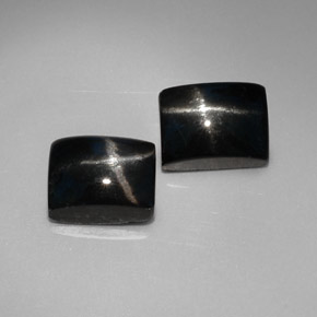 カラットの天然黒スターダイオプサイド（8.1×6 mm・バゲット）