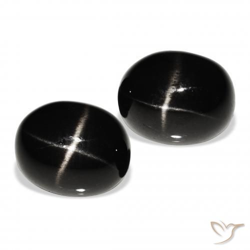 Shop natural 10.09ct ブラック スターディオプサイド gems, 楕円形, from インド at GemSelect. In stock, global shipping!