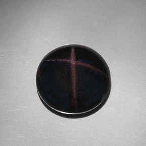 39.08カラットの天然赤みがかった黒スターガーネット（19.07 mm・ラウンドカット）