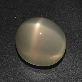 16.01カラットの天然オレンジクリームスタームーンストーン（14.3×13 mm・オーバルカット）