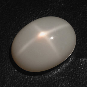 17.21カラットの天然ミルキーホワイトスタームーンストーン、透明、透明/半透明