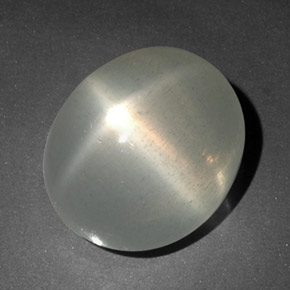14.11カラットの天然ミルキーホワイトスタームーンストーン（14.2×12.1 mm・透明）