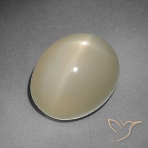 12.22カラットの天然オレンジイエロースタームーンストーン（14.5×11.7 mm・オーバルカット）