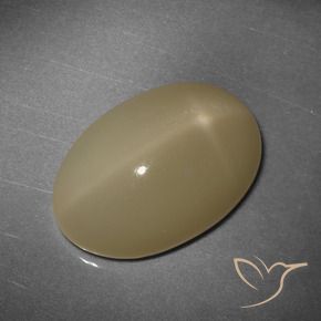 12.43カラットの天然ミディアムダークオレンジスタームーンストーン（18.2×12.4 mm・オーバルカット）