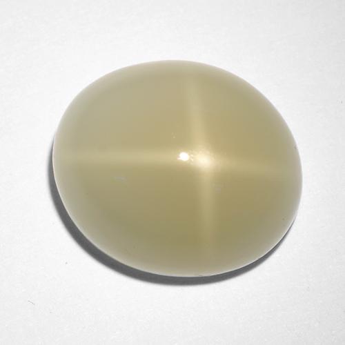 12.51カラットの天然ライトイエロースタームーンストーン（15.3×13.2 mm・オーバルカット）