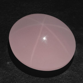 83.38カラットの天然ピンクスターローズクォーツ（27.9×24 mm・透明）