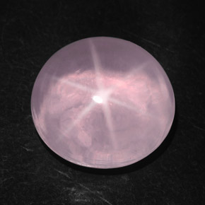 28.96カラットの天然ピンクスターローズクォーツ（18.2×17 mm・オーバルカット）