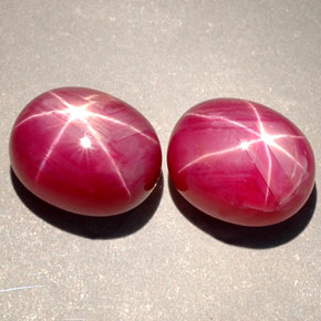 自然派の商品を探す ct 紫がかったレッド スタールビー 宝石, オーバルカット, タンザニア からGemSelectで. 在庫あり、世界各国へ発送!