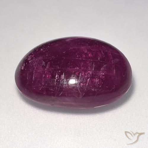 11.08カラットの天然ラズベリーレッドスタールビー、オーバルカット、オペーク