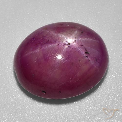 14.45カラットの天然ディープレッドスタールビー、オーバルカット、オペーク