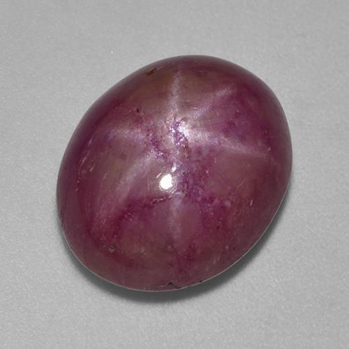 10.07カラットの天然赤みがかった紫スタールビー（13.7×11.3 mm・オーバルカット）