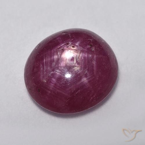 4.76ct 天然 ラズベリーレッド スタールビー, 楕円形, 半透明