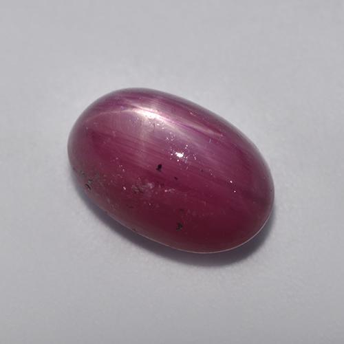 5.49カラットの天然ピンクがかった紫スタールビー（11×7.2 mm・オーバルカット）