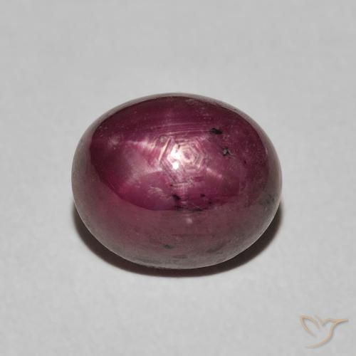 5.56ct 天然 赤みがかったパープル スタールビー, 楕円形, オペーク
