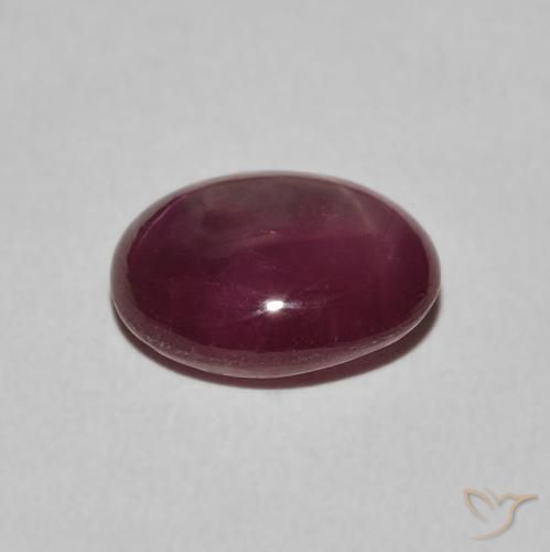 3.94カラットの天然Medium Dark-Purpleスタールビー、楕円形、オペーク
