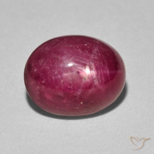 5.10ct 天然 ミディアムレッド スタールビー, 楕円形, オペーク