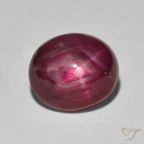4.41ct 天然 ミディアムレッド スタールビー, 楕円形, オペーク
