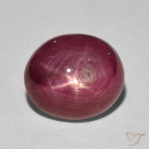 5.39ct 天然 ミディアムレッド スタールビー, 楕円形, オペーク