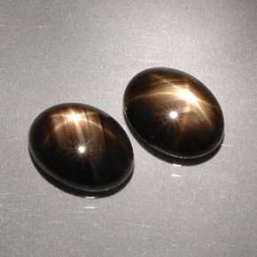 自然派の商品を探す ct ブラック スターサファイア 宝石, オーバルカット, タイ からGemSelectで. 在庫あり、世界各国へ発送!