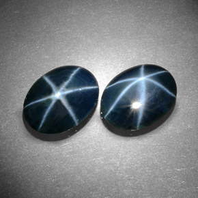 カラットの天然ブルースターサファイア（10.9×8.3 mm・オーバルカット）