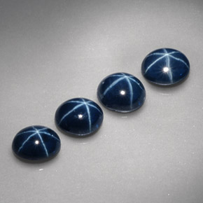 カラットの天然ブルースターサファイア（5.1×4.1 mm・オーバルカット）