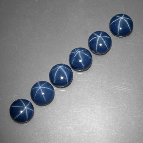 カラットの天然ブルースターサファイア（5.19 mm・ラウンドカット）