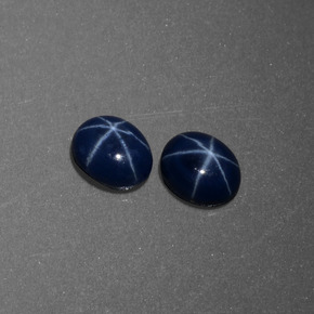 カラットの天然ブルースターサファイア（5.2×4.2 mm・オーバルカット）