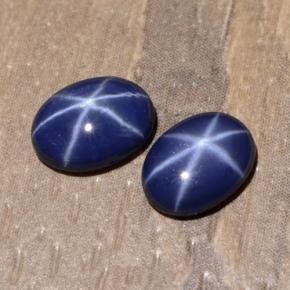 1.97カラットの天然ブルースターサファイア（7.1×5.2 mm・オーバルカット）