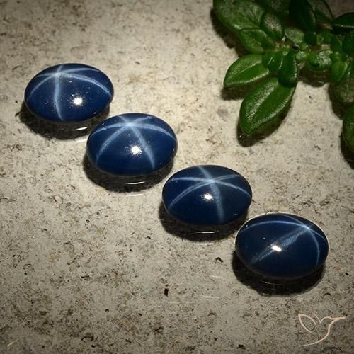 Shop natural 2.89ct ダークブルー スターサファイア gems, 楕円形, from タイ at GemSelect. In stock, global shipping!