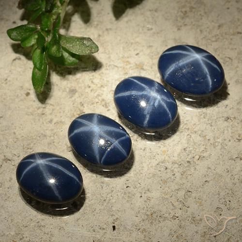 Shop natural 3.01ct ディープブルー スターサファイア gems, 楕円形, from タイ at GemSelect. In stock, global shipping!