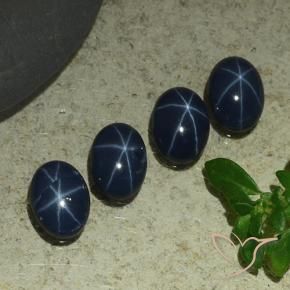 Shop natural 3.93ct 濃い紺 スターサファイア gems, 楕円形, from タイ at GemSelect. In stock, global shipping!