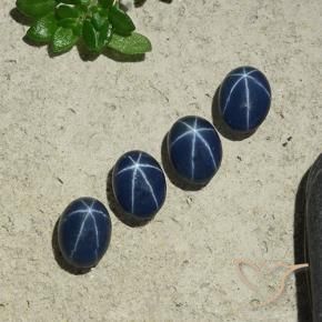 Shop natural 4.05ct ディープブルー スターサファイア gems, 楕円形, from タイ at GemSelect. In stock, global shipping!