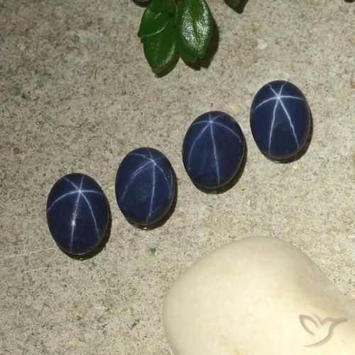 Shop natural 3.56ct 濃い紺 スターサファイア gems, 楕円形, from タイ at GemSelect. In stock, global shipping!