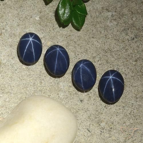 Shop natural 3.56ct 濃い紺 スターサファイア gems, 楕円形, from タイ at GemSelect. In stock, global shipping!