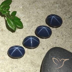 Shop natural 4.52ct 濃い紺 スターサファイア gems, 楕円形, from タイ at GemSelect. In stock, global shipping!