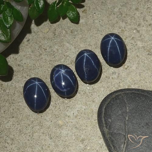 Shop natural 3.81ct ダークブルー スターサファイア gems, 楕円形, from タイ at GemSelect. In stock, global shipping!